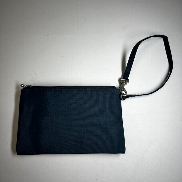 Travel RFID Wristlet - Picture 2 of 5